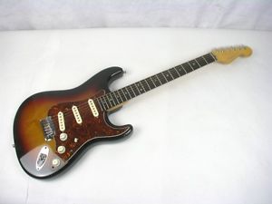 2004 Fender Stratocaster American Deluxe Series 6 String Electric Guitar