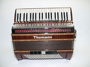 Akkordeon , Thomann Alpin IV 120 MHCR , Helikonbass zuschaltbar, Cassotto