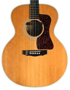 Guild F50 Palo de rosa Trasero Y Sides Guitarra Electro Acústica (Segunda Mano)