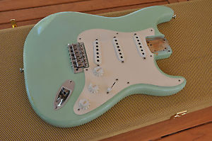 Fender USA AVRI 1957 Reissue Stratocaster Loaded Body and G&G Tweed Case