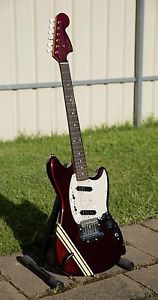 Fender Mustang MG73 Reissue Made In Japan OCR Matching Headstock Racing Stripes