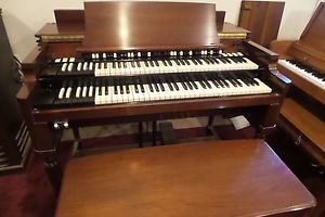 HAMMOND B3 ORGAN WITH LESLIE 122 SPEAKER