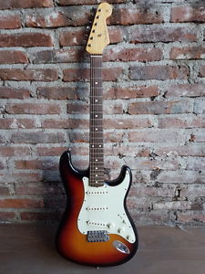 Fender stratocaster '62 American vintage reissue