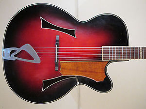 ♫ WOLGANG HÜTTL's OPUS 61  Archtop, vintage Jazzgitarre.