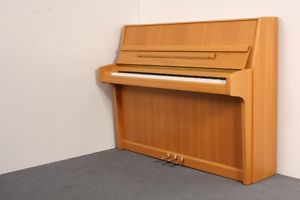 SCHIMMEL Mod. 112 Eiche hell Klavier gebraucht