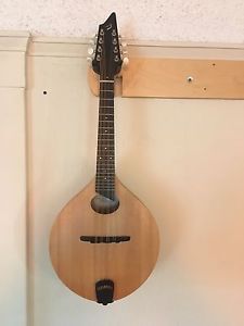 Breedlove American OO Mandolin (*mint)