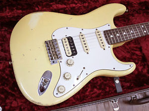 Fender Custom Shop Master Built 1966 Stratocaster Relic Vintage White Used