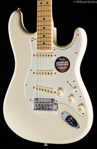Fender American Standard Stratocaster® Olympic White, Maple (398)