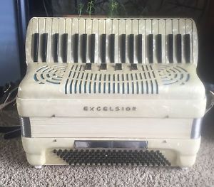 Vintage excelsior 00 Accordion