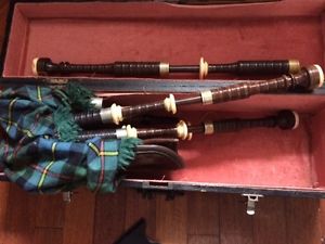 Vintage Bagpipes - Possibly Glen of Edinburgh