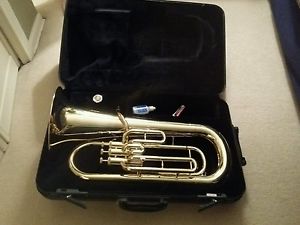 Yamaha Euphonium Baritone YEP 201 Hardcase and Mouthpiece GREAT CONDITION