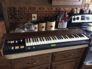 Hammond XB2 XB-2 Portable Keyboard Organ