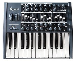 Arturia MiniBrute Analog Synthesizer Great Condition Retail Box