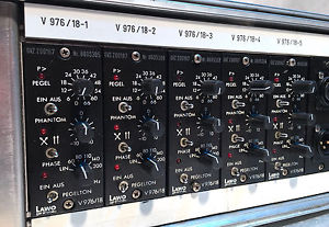 5 Stück/pcs LAWO V976/18 Mikrofonvorverstärker im Flightcase mit Netzteil + XLR