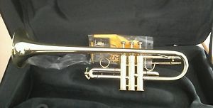 Selmer Es-Trompete NEU