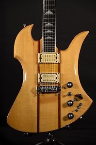 ***1978 B.C. Rich Mockingbird Supreme Vintage Mozer electronics, OHSC***