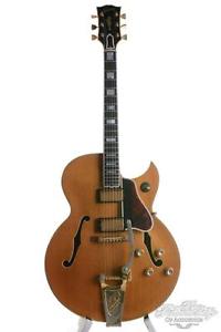 Gibson Byrdland Florentine (1963) Blonde