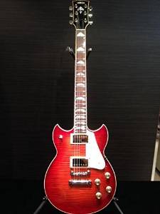 YAMAHA SG1820 Limited Edition Cherry Sunburst