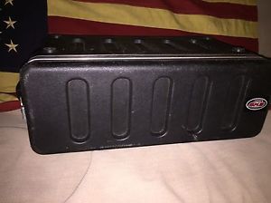 Behringer X Air XR18 18-Input Digital with SKB Case.