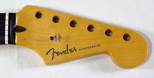 2015 Fender American Deluxe Stratocaster Rosewood Neck USA Compound Radius