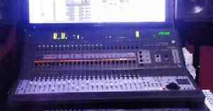 control24 Digidesign Comntrol 24 MIX Pro Tools Console Exellent Condition