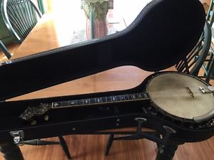 Vintage (Early) B&D 4 String Tenor Banjo  Excellent Shape
