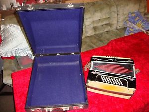 Eine Kleine Migma Akkordion,DDR;