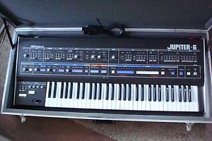 Vintage Roland Jupiter 6 Analog Synthesizer