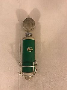Blue Kiwi Large-diaphragm Multi-pattern Condenser Microphone