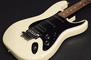 FENDER JAPAN ST62-FR TRD Used Electric Guitar Soft Case Free Shipping From JAPAN