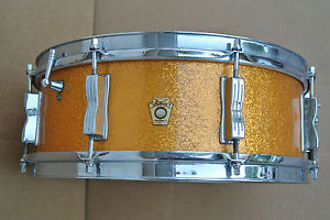 ADD this 1964 Ludwig JAZZ FESTIVAL GOLD SPARKLE SNARE DRUM TO YOUR SET! #V558