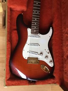 Mint 96 Fender 50th Anniversary American Limited Edition Stratocaster Sunburst