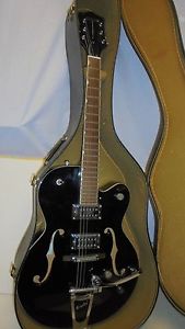 Gretsch Electromatic G5120 Hollow Body Electric Guitar - Black