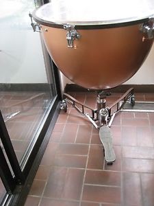 GOOD SINGLE 26 INCH LUDWIG FIBERGLASS UNIVERSAL TIMP,NEW GAUGE RECENT PRODUCTION