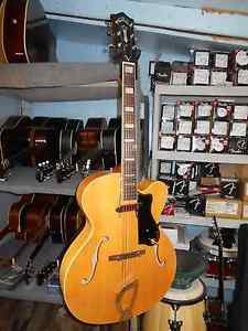 Guild A-150B Savoy Hollow Body Electric Guitar, Blonde w/ Hard Shell Case