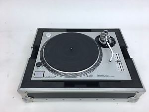 TECHNICS SL-1200 MK2 (120v)  Turntable w/ hard case