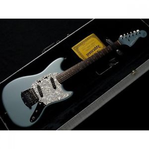 Guitars R US 1999 Mustang Matching Head Vintage Rare Used Electric Guitar Japan