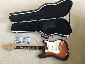 Fender American Standard Stratocaster Electric Guitar 1995