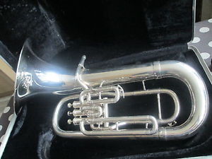 BESSON Tuba, Bariton, Euphonium. Frontbell.