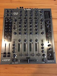 ALLEN & HEATH XONE 92 FADER MIXER IN PRISITINE CONDITION