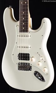 Suhr® Classic Pro Olympic White HSS (830)