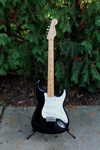 1984 Squier by Fender JV strat '57 stratocaster BLACK ( made in Japan )