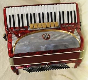 Settimio Soprani 120 Bass 7 Coupler Piano Accordion with Case - Made in Italy
