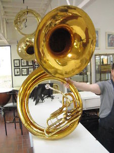 GOOD CONN 20K BBb BRASS SOUSAPHONE, NO DENTS, CLEAN, READY TO PLAY, WITH CASE!