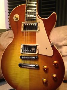 2007 Gibson Les Paul Standard Electric Guitar