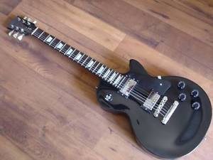 2002 GIBSON LES PAUL STUDIO BLACK GLOSS TOP DISCONTINUED EDITION NON CHAMBERED