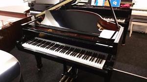 Royale Baby Grand Piano - Gloss Black