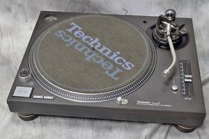 Technics SL-1200MK5 Professional DJ Turntable