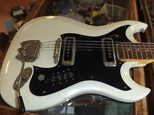 AWESOME RARE OLD 1960s VINTAGE WHITE HAGSTROM II ELECTRIC GUITAR