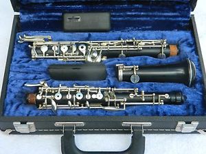 FOX RENARD 330 ARTIST MODEL OBOE NICE!